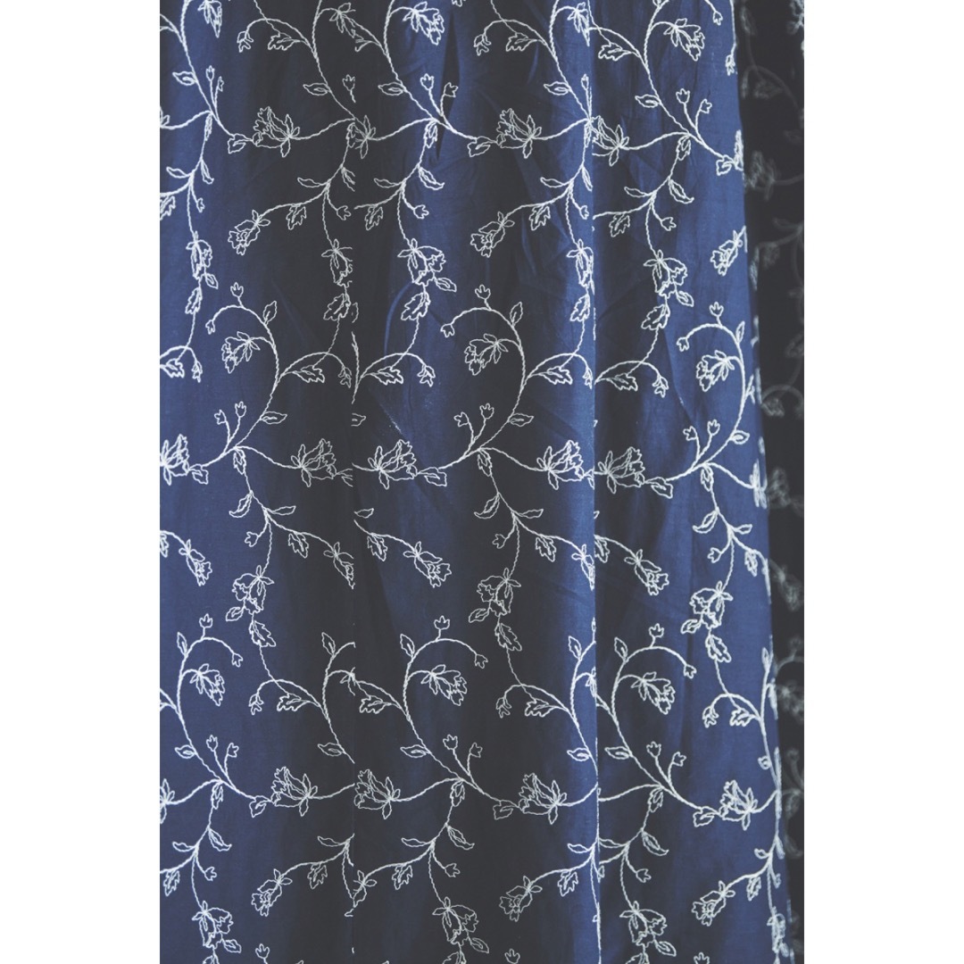 CHACOTT(チャコット)のstina closet tulip dress / navy レディースのワンピース(ロングワンピース/マキシワンピース)の商品写真