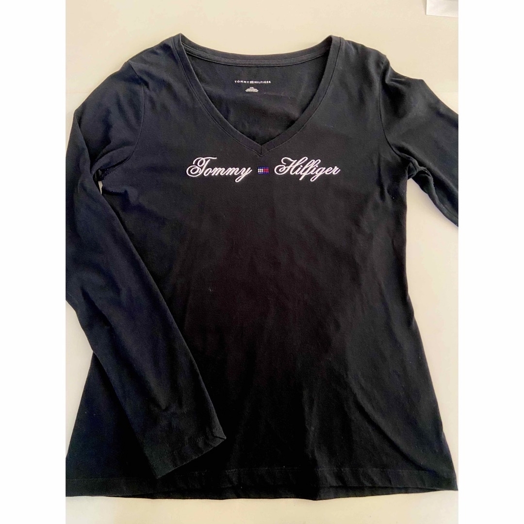 TOMMY HILFIGER(トミーヒルフィガー)の専用！トミー　フィルフィガー　ロンT ノースフェイスTシャツ レディースのトップス(Tシャツ(長袖/七分))の商品写真