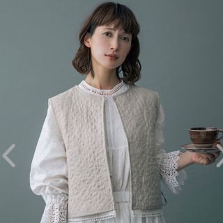 SM2 - 【kazumi×SamansaMos2】キルトとレース2WAYベストの通販 by
