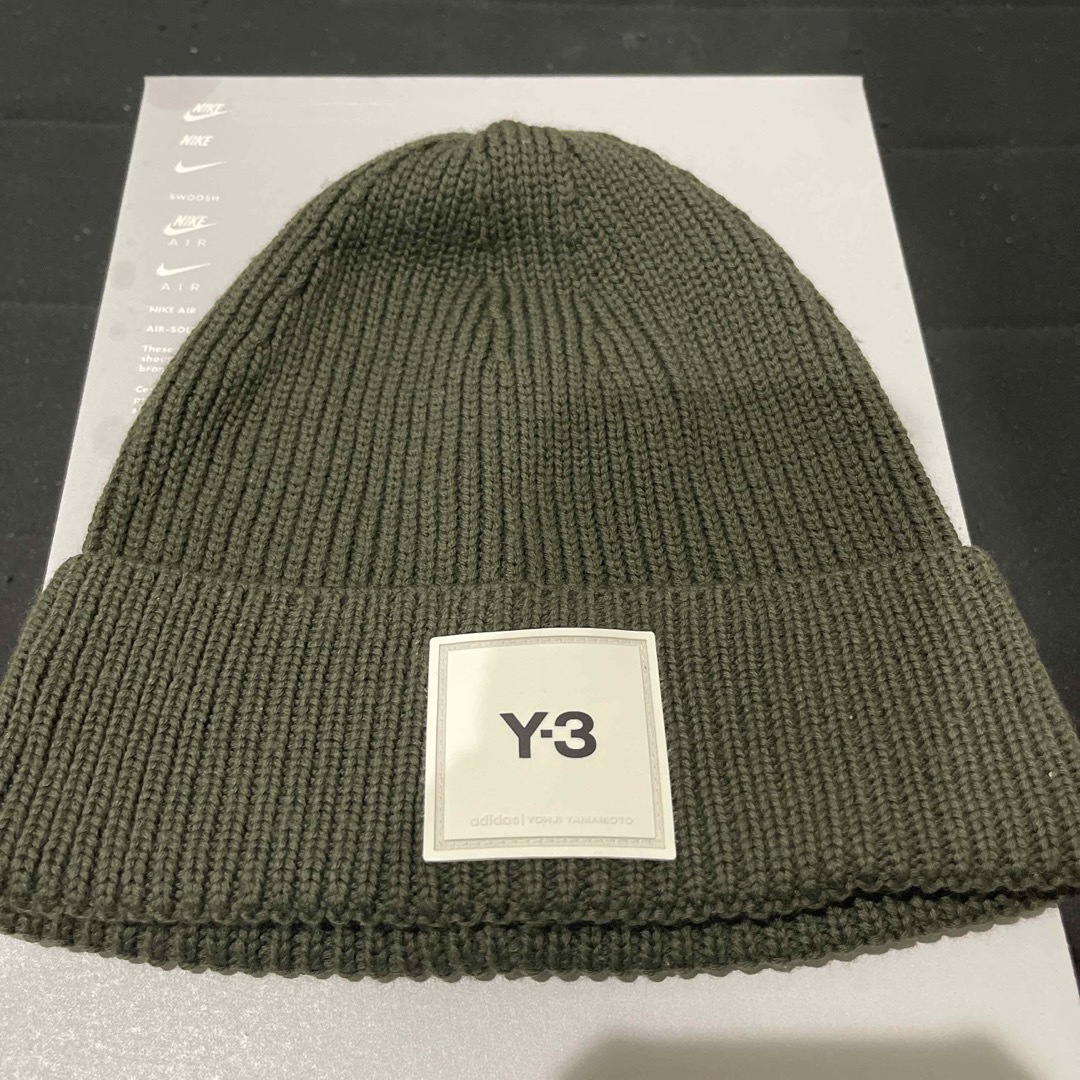 Y-3(ワイスリー)のy3 ニット帽 メンズの帽子(ニット帽/ビーニー)の商品写真