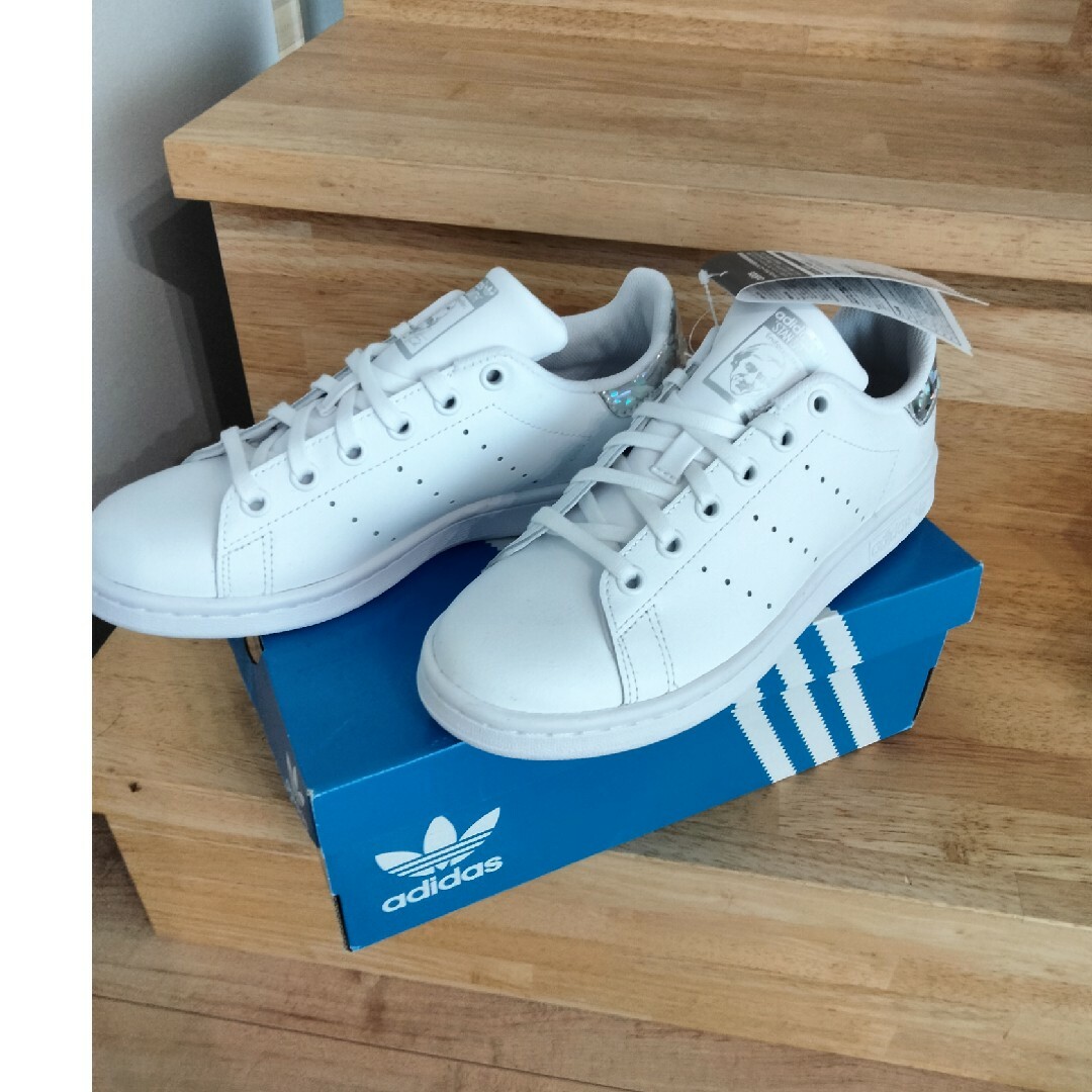 STANSMITH（adidas） - アディダススタンスミス レディース 23cm