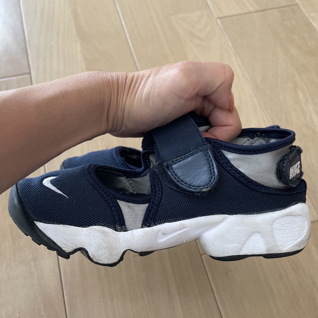 NIKE(ナイキ)の＊ぴこ様専用＊エアリフト　19センチ　キッズ キッズ/ベビー/マタニティのキッズ靴/シューズ(15cm~)(スニーカー)の商品写真