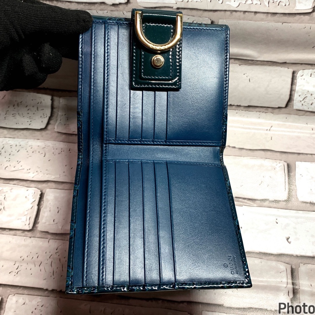 グッチ GUCCI 折り財布 シマ エナメル レザー 青 グッチ GUCCI 折り財布 シマ エナメル レザー 青