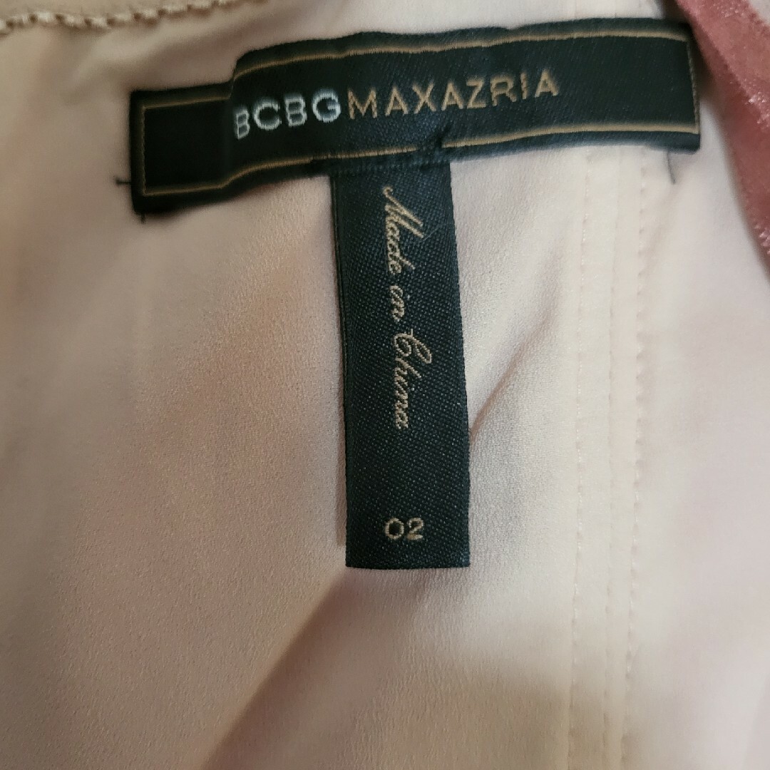 BCBGMAXAZRIA(ビーシービージーマックスアズリア)のBCBGMAXAZRIAピンク可愛い見に丈ワンピース レディースのワンピース(ひざ丈ワンピース)の商品写真