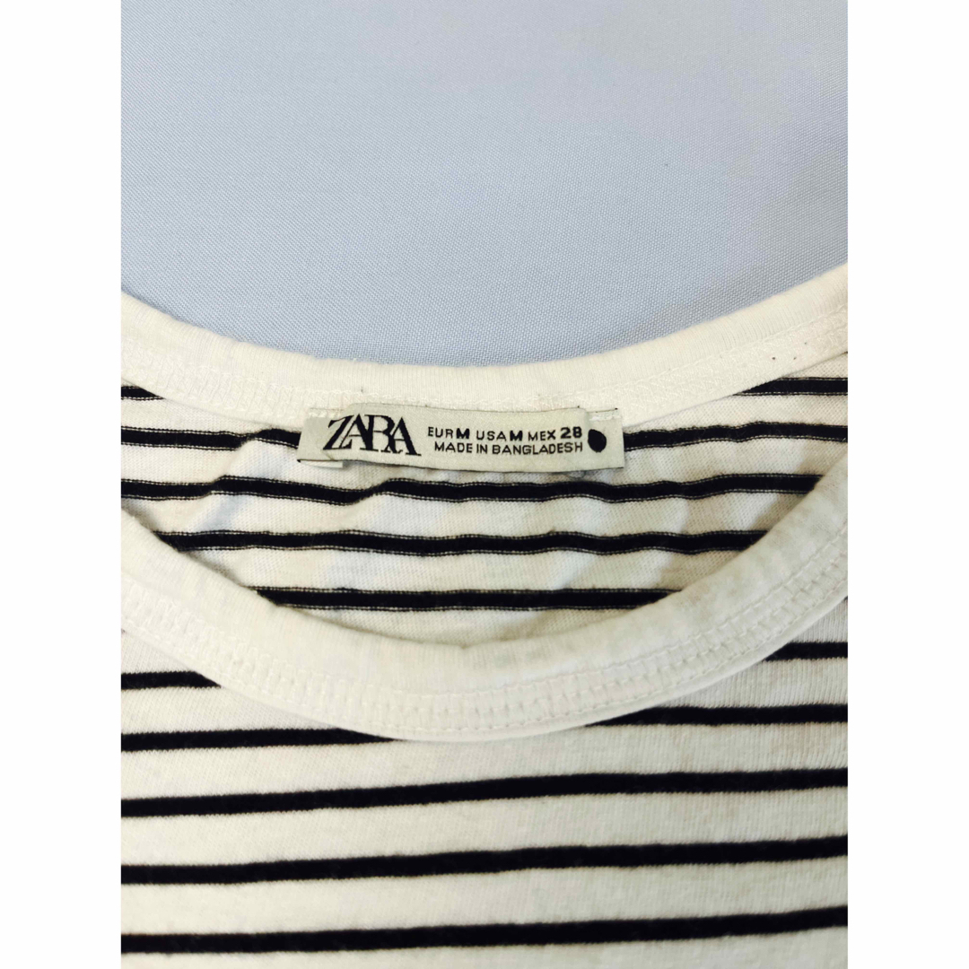 ZARA(ザラ)のZARA ポケット　Tシャツ  ストライプ　サイズM レディースのトップス(Tシャツ(半袖/袖なし))の商品写真