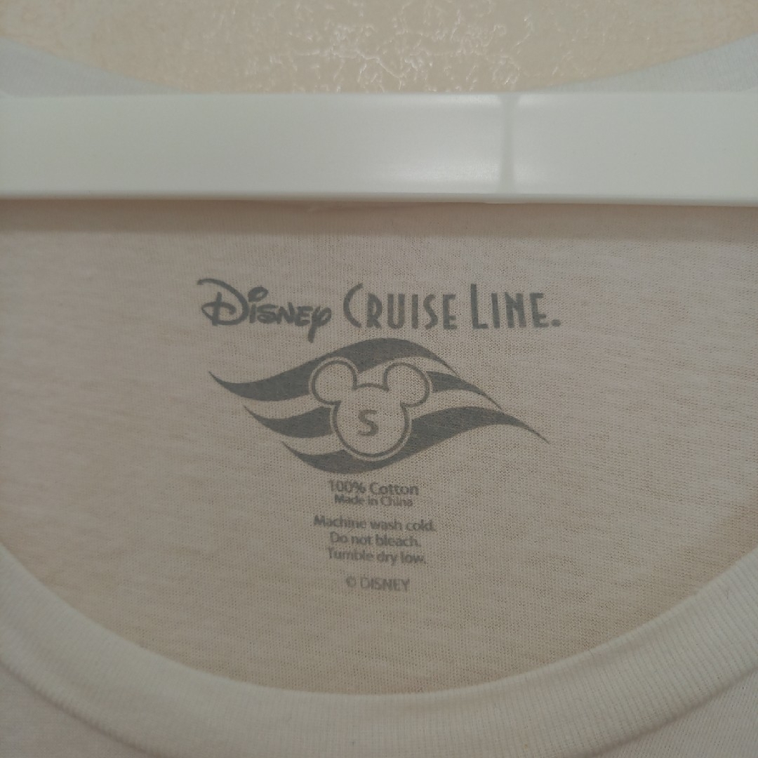 Disney(ディズニー)のディズニークルーズ　Tシャツ レディースのトップス(Tシャツ(半袖/袖なし))の商品写真