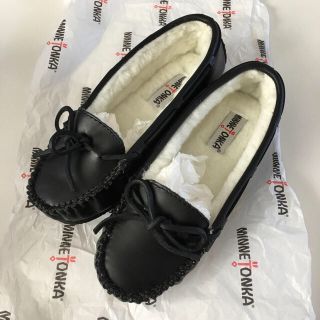 ミネトンカ(Minnetonka)のミネトンカ スムースレザー ＊箱無しで4500円＊(スリッポン/モカシン)