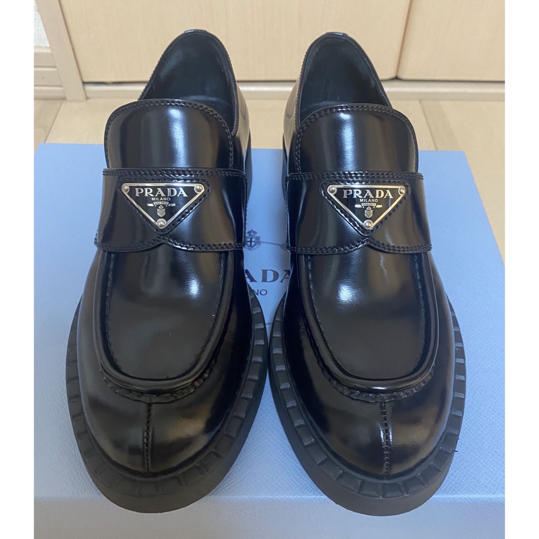 PRADA チョコレートブラッシュドレザー ローファー36.5