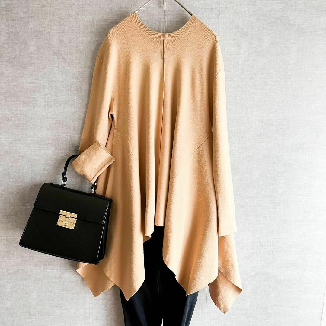 ADORE - 極美品✨ ルフィル アシンメトリーヘムニット オーバーサイズ