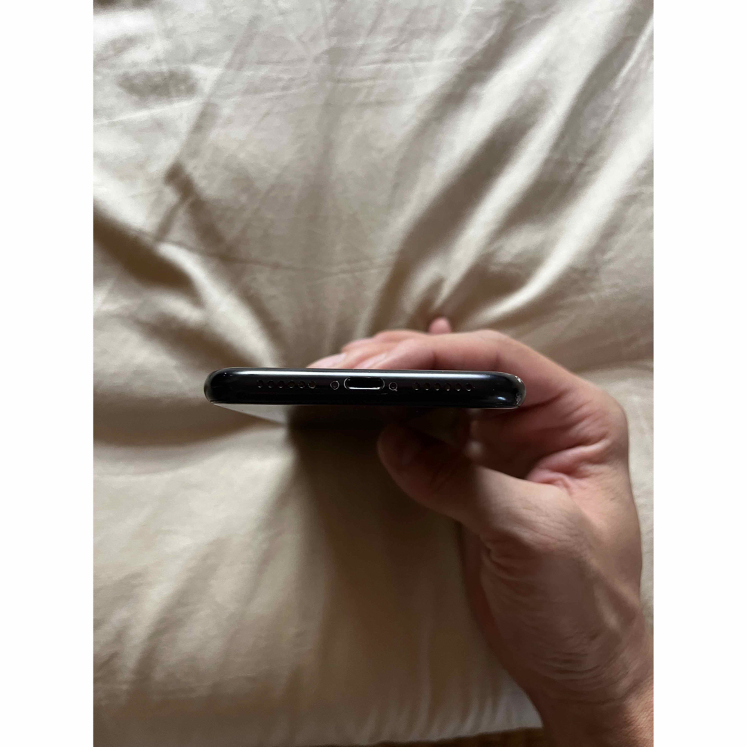 iPhone XR 128GB ブラック　AU 超美品