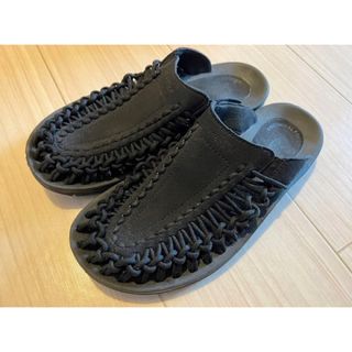 キーン(KEEN)のKEENサンダル　ブラック　24cm  (サンダル)