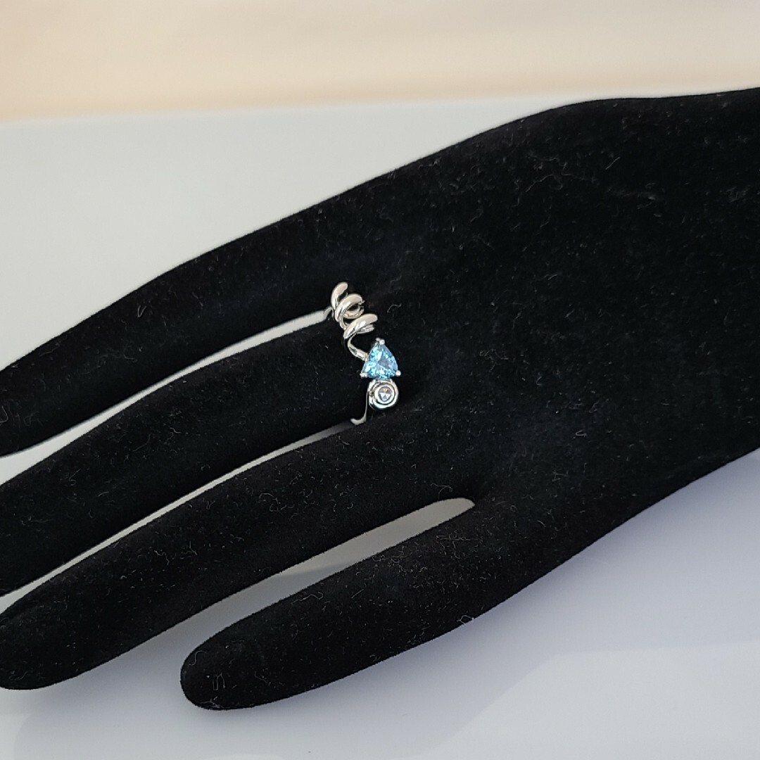 【新品】pt900 アクアマリン  ローズカットダイヤモンド リング レディースのアクセサリー(リング(指輪))の商品写真