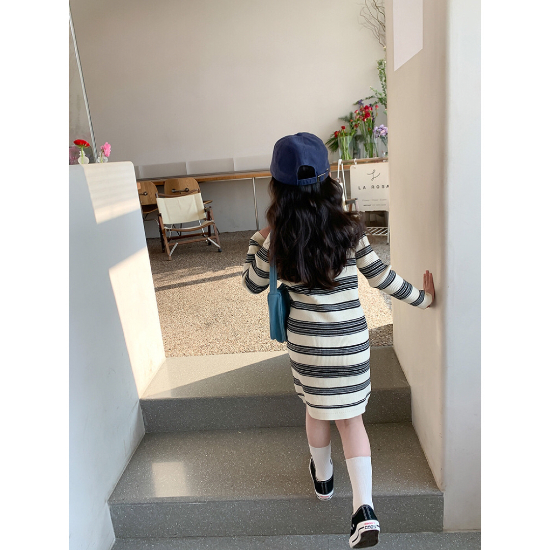 ボーダー襟ワンピース 120cm 韓国子供服 秋冬 キッズ/ベビー/マタニティのキッズ服女の子用(90cm~)(ワンピース)の商品写真