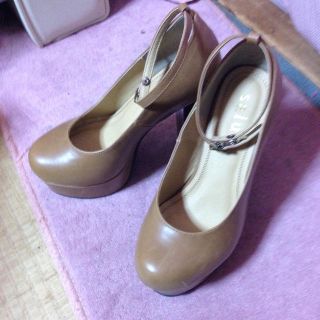 サルース♥︎チャンキーヒールパンプス(ハイヒール/パンプス)