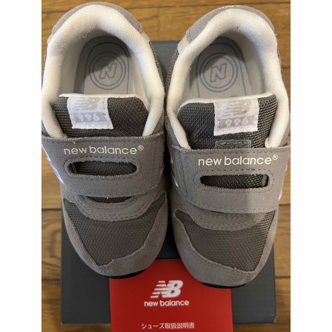 996（New Balance）(キュウキュウロク)のニューバランス996 グレー 16.5cm キッズ/ベビー/マタニティのキッズ靴/シューズ(15cm~)(スニーカー)の商品写真