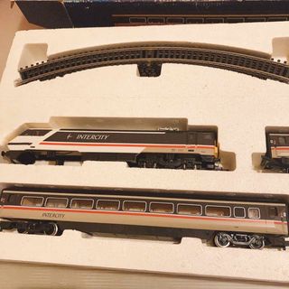 Hornby Intercity 225 海外 鉄道模型
