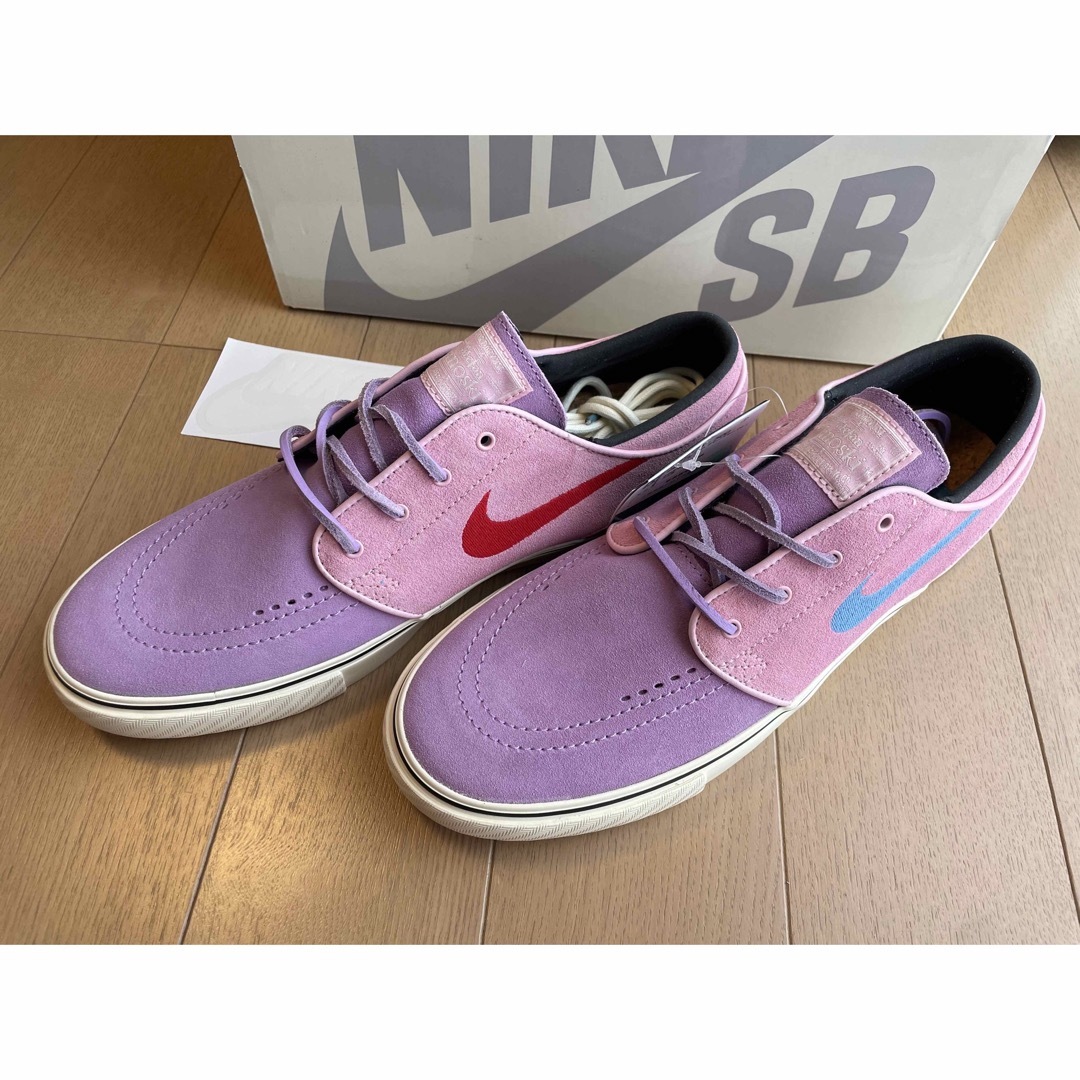 NIKE(ナイキ)の【9】NIKE SB ZOOM JANOSKI OG+ 27.0cm メンズの靴/シューズ(スニーカー)の商品写真