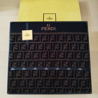 フェンディ(FENDI)の◆新品未使用◆フェンディ◆タオルケット 大判サイズ　ブラック ブラウン(その他)