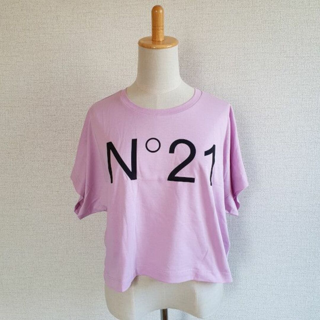 【新品・未使用】N°21 KIDS ロゴ クロップドTシャツ　ライラック　16Y