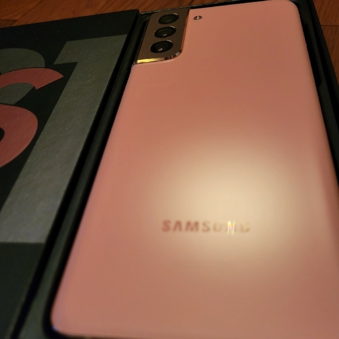 Galaxy(ギャラクシー)のGalaxy S21+ 5G G996U1 スマホ/家電/カメラのスマートフォン/携帯電話(スマートフォン本体)の商品写真