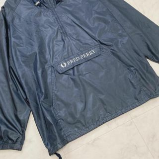 FRED PERRY - フレッドペリー ナイロンパーカー ハーフジップ