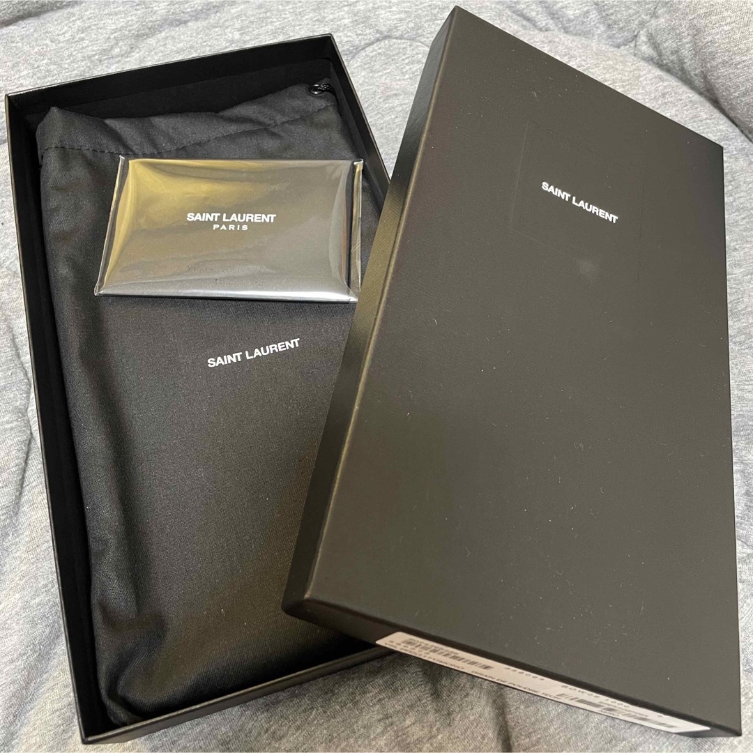 Saint Laurent(サンローラン)のSaint Laurent 長財布 レディースのファッション小物(財布)の商品写真