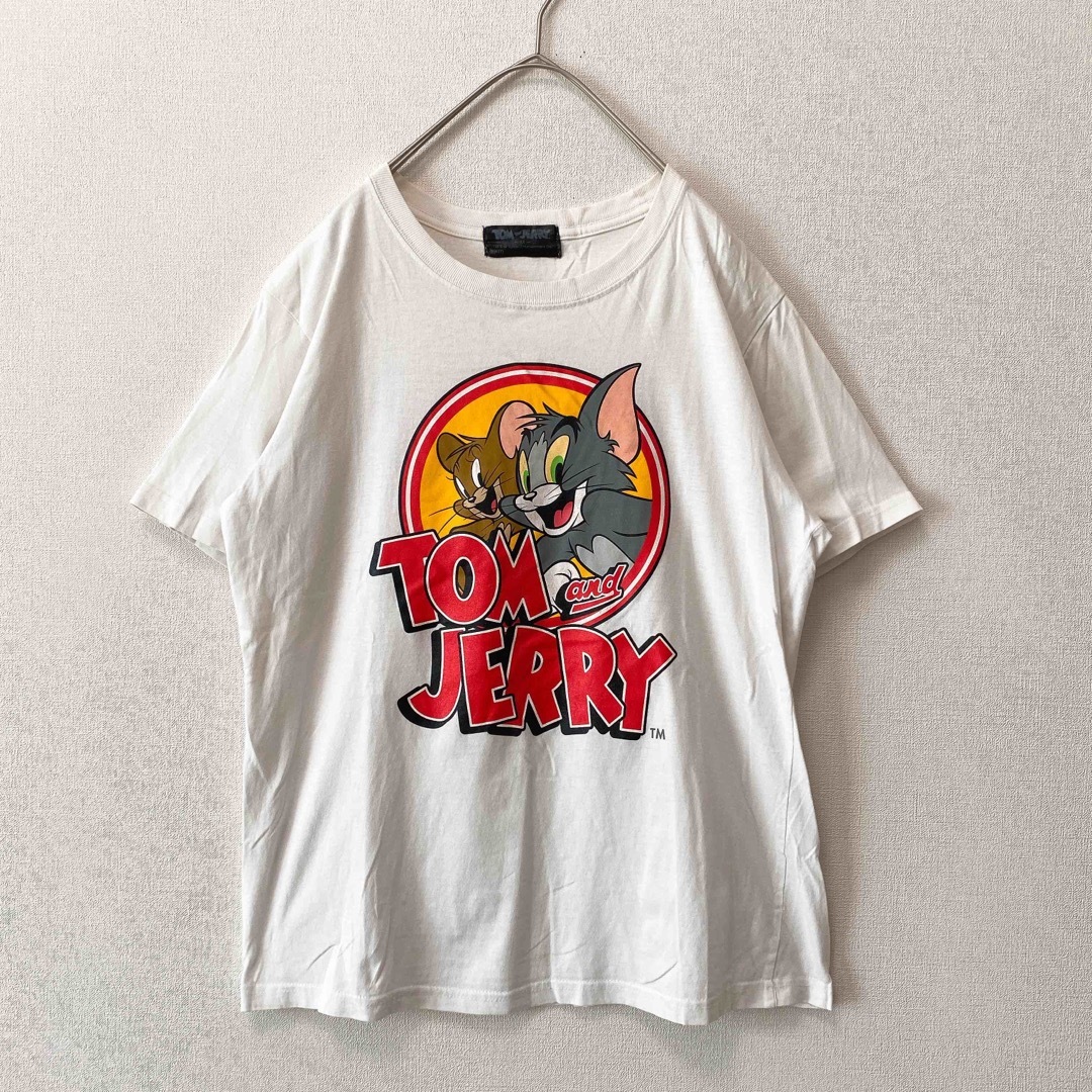 US古着　半袖Tシャツ　カットソー　トムとジェリー　ビッグプリント　男女兼用　白 メンズのトップス(Tシャツ/カットソー(半袖/袖なし))の商品写真