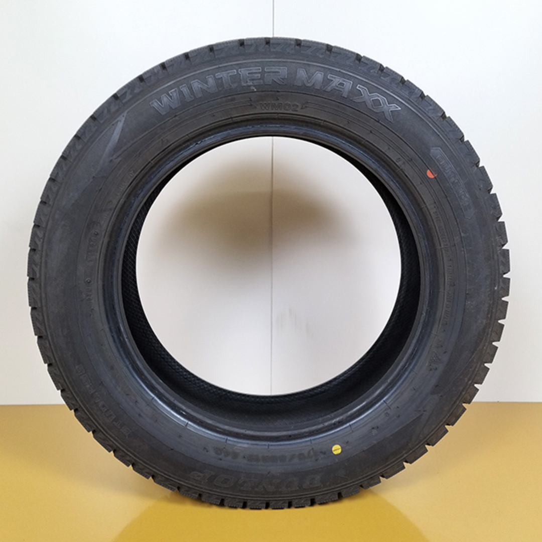 送料無料 DUNLOP ダンロップ 175/65R15 84Q WINTER MAXX WM02 冬 送料無料 DUNLOP ダンロップ 175/65R15 84Q WINTER MAXX WM02 冬