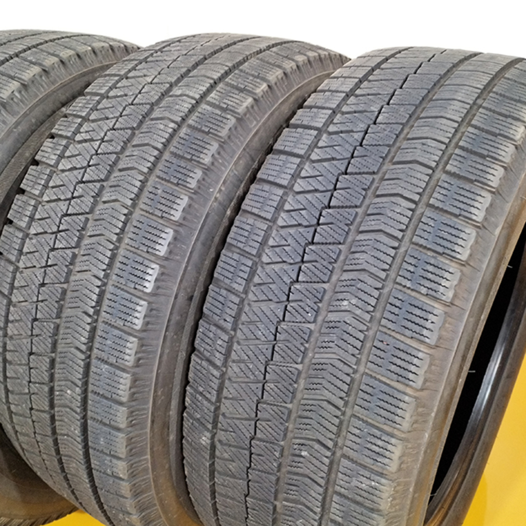 送料無料 BRIDGESTONE ブリヂストン 215/55R17 94Q BLIZZAK VRX2 冬タイヤ スタッドレスタイヤ 4本セット [ W2565 ] 【タイヤ】