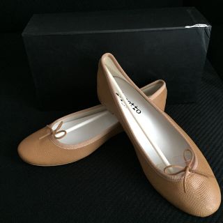 レペット(repetto)の【超美品】Lepetto ベージュパレエシューズ(バレエシューズ)