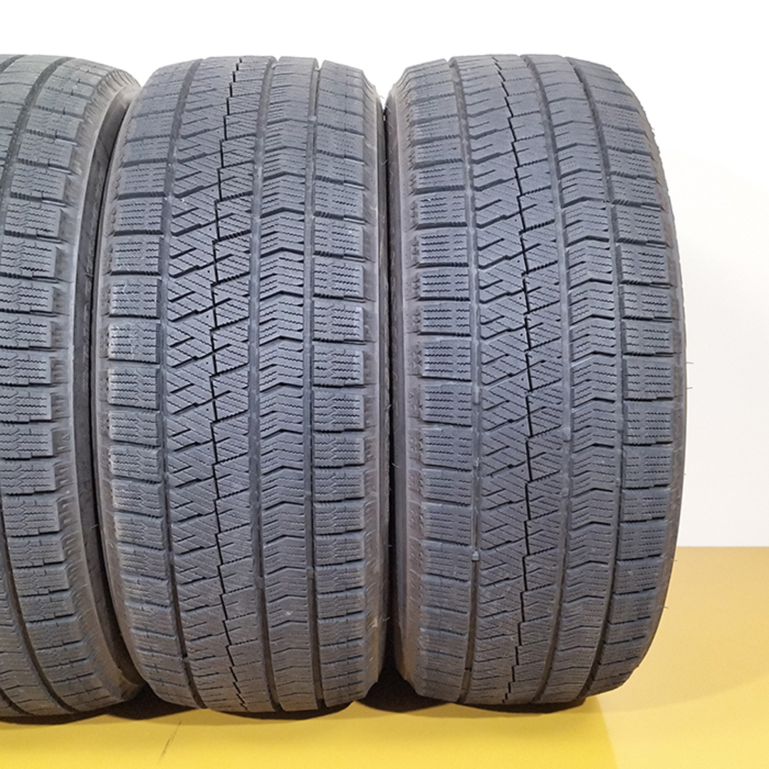 新品4本セット スタッドレスタイヤ ホイールセット 215/45R17 SNOW