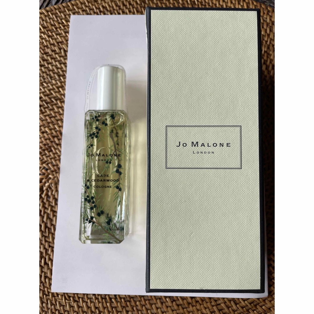 Jo Malone(ジョーマローン)のJo Malone カデ&シダーウッド　30ml コスメ/美容のボディケア(その他)の商品写真