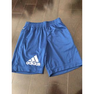 アディダス(adidas)の[adidas] 美品130センチハーフパンツ(パンツ/スパッツ)