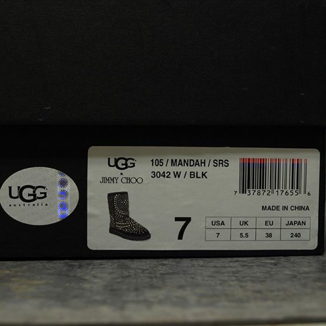 UGG(アグ)のジミーチュウ×アグ・スタッズ ムートンブーツ◇7サイズ 24cm ブラック系 レディースの靴/シューズ(ブーツ)の商品写真