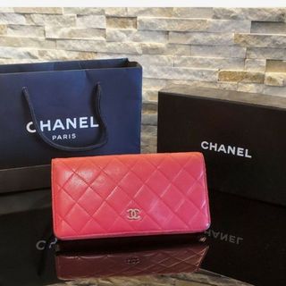 シャネル(CHANEL)の《 CHANEL 》長財布　ピンク(財布)