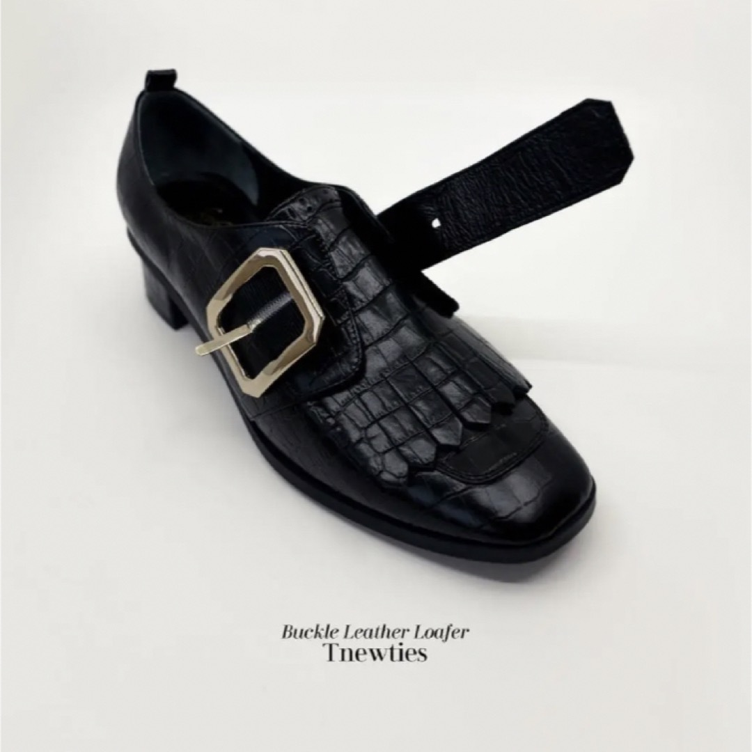 Tnewties トゥエンティーズ スクエアバックルレザー シューズ ローファー レディースの靴/シューズ(ローファー/革靴)の商品写真
