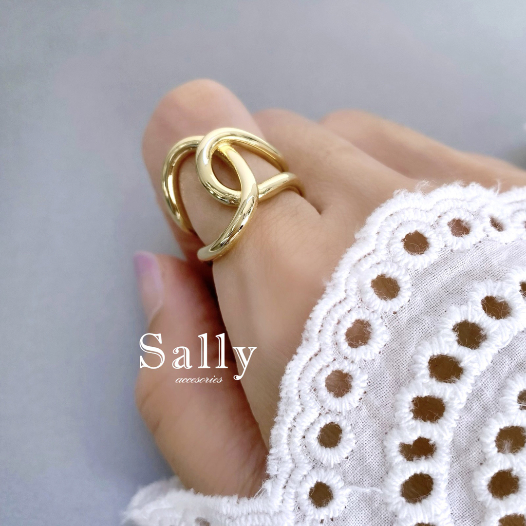 TODAYFUL(トゥデイフル)のsale【ゴールド】ワイド　ダブルクロス　リング レディースのアクセサリー(リング(指輪))の商品写真