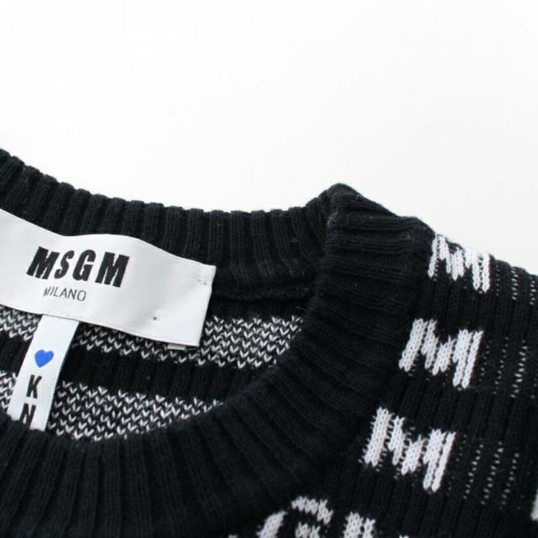 MSGM(エムエスジイエム)の ニット 半袖 総柄 コットン ブラック ホワイト レッド レディースのトップス(ニット/セーター)の商品写真