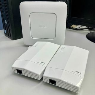 バッファロー(Buffalo)の★kuro様専用【中古品】Buffalo Wi-Fiルーター親機と中継機のセット(OA機器)