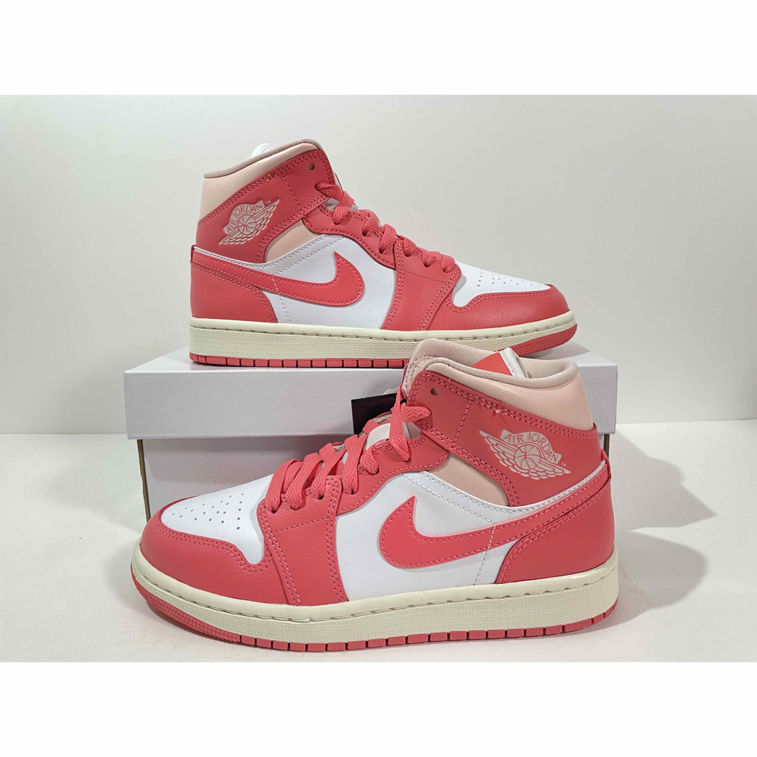 Jordan Brand(NIKE) - 【新品】24.5cm NIKE WMNS エアジョーダン1