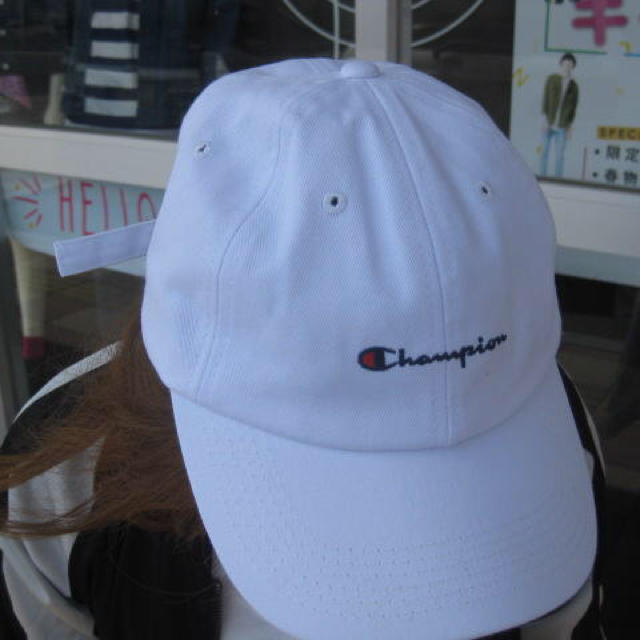 Champion(チャンピオン)のチャンピオン ホワイトキャップ レディースの帽子(キャップ)の商品写真