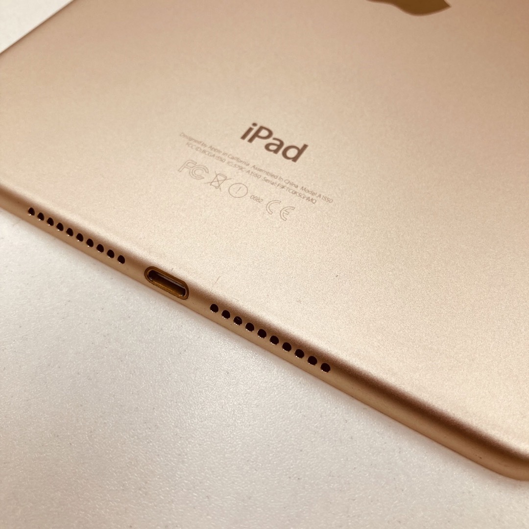 PC/タブレットiPad mini4 セルラーモデル GOLD 128GB / ソフトバンク