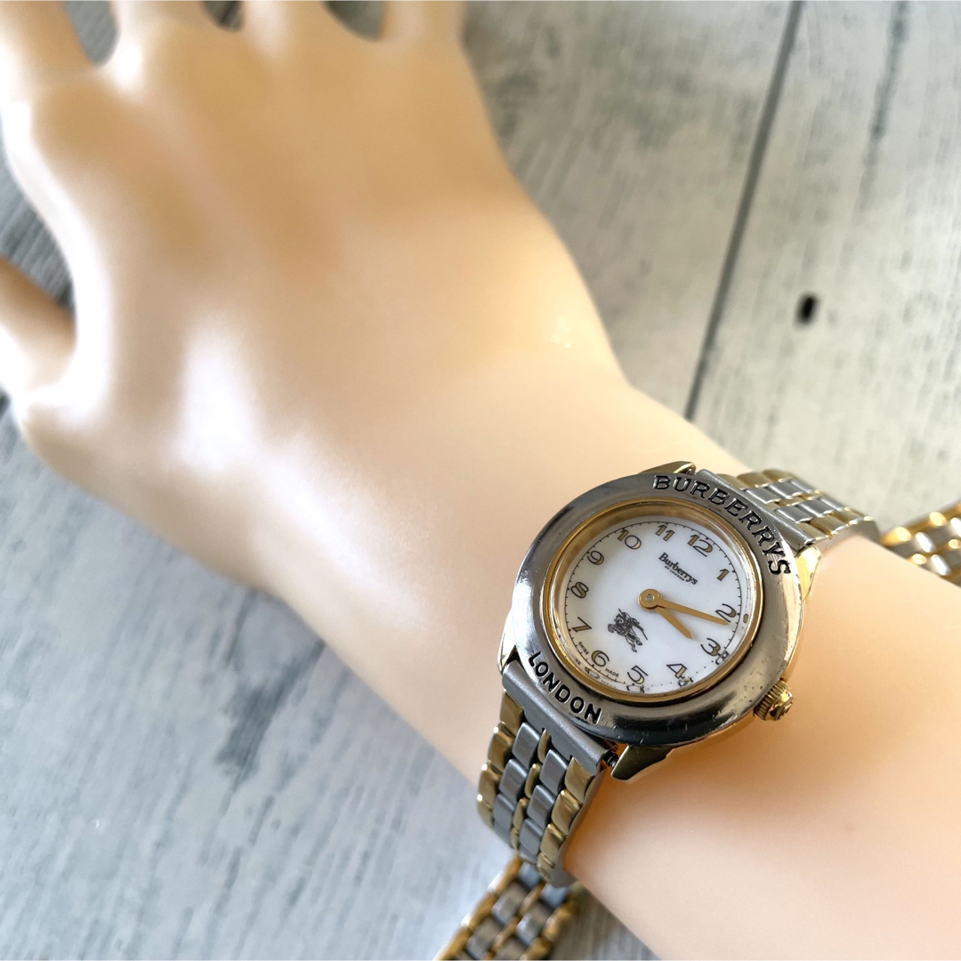 BURBERRY(バーバリー)の【電池交換済】Burberrys バーバリー 腕時計 ロンドン コンビ ロゴ レディースのファッション小物(腕時計)の商品写真