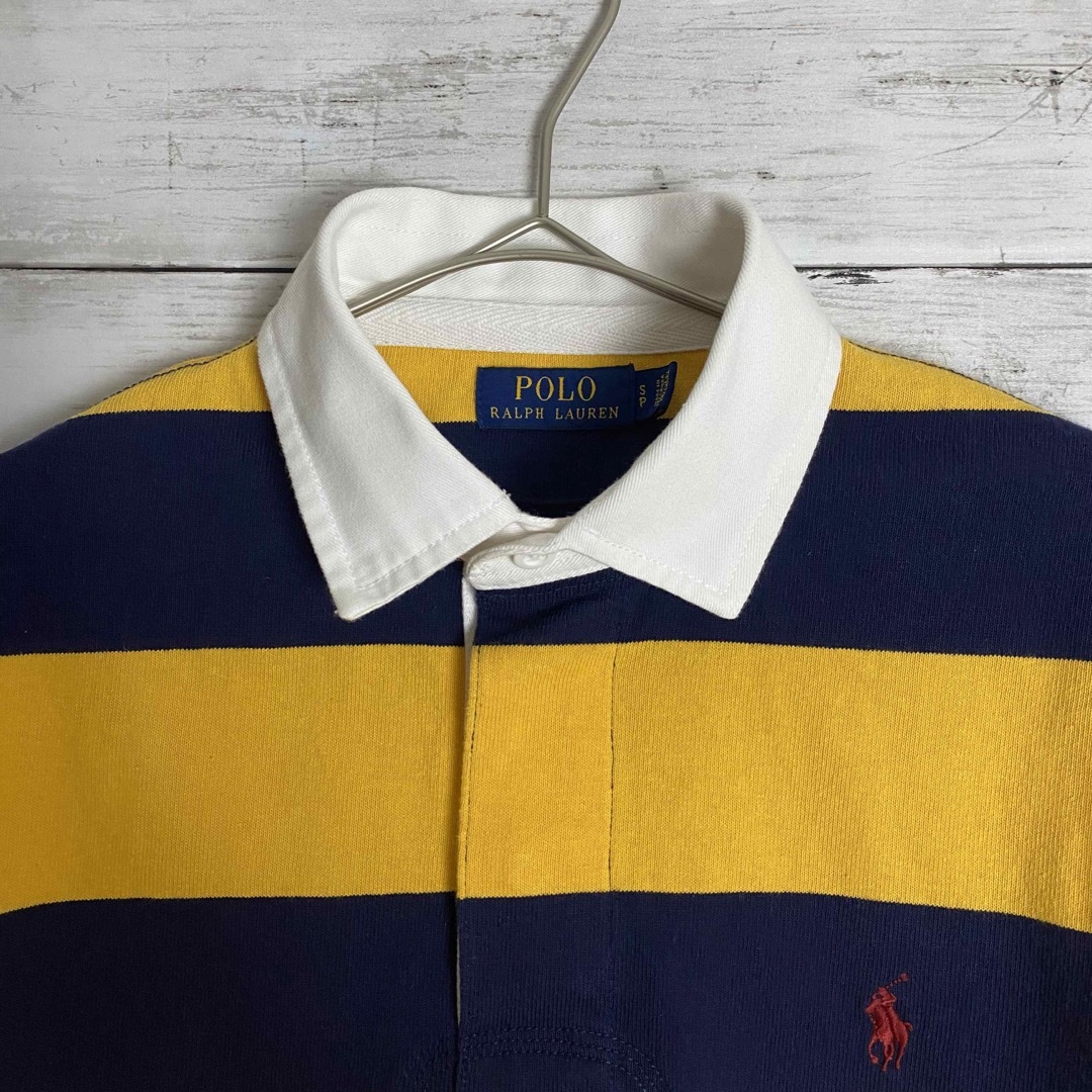 POLO RALPH LAUREN(ポロラルフローレン)の古着 ラルフローレン ラガーシャツ 太ボーダー マスタード ネイビー 刺繍ロゴ メンズのトップス(ポロシャツ)の商品写真