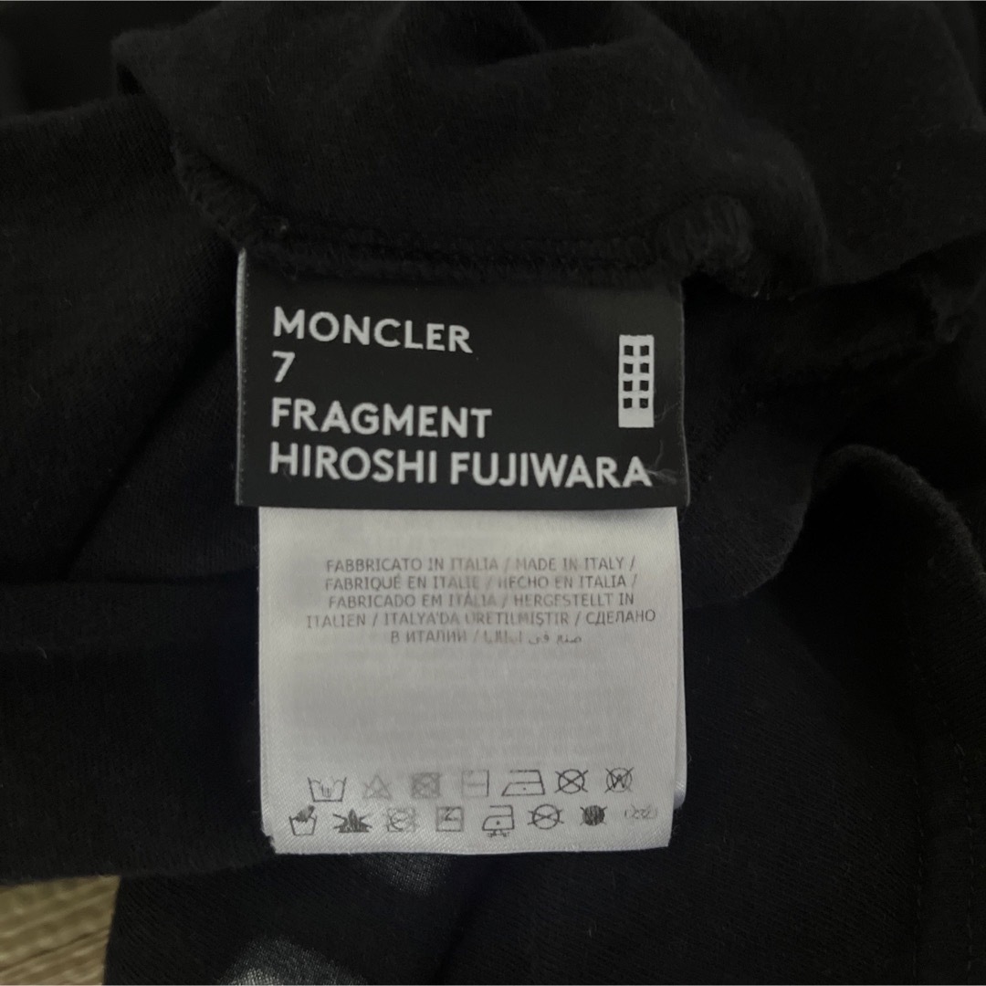 FRAGMENT(フラグメント)のMONCLER FRAGMENT ロゴTシャツ　Lサイズ メンズのトップス(Tシャツ/カットソー(半袖/袖なし))の商品写真