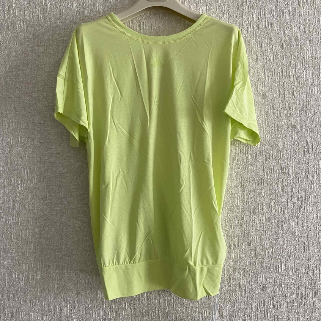 adidas(アディダス)のアディダス adidas Tシャツ 半袖Tシャツ ヨガTシャツ スポーツ 半袖 レディースのトップス(Tシャツ(半袖/袖なし))の商品写真