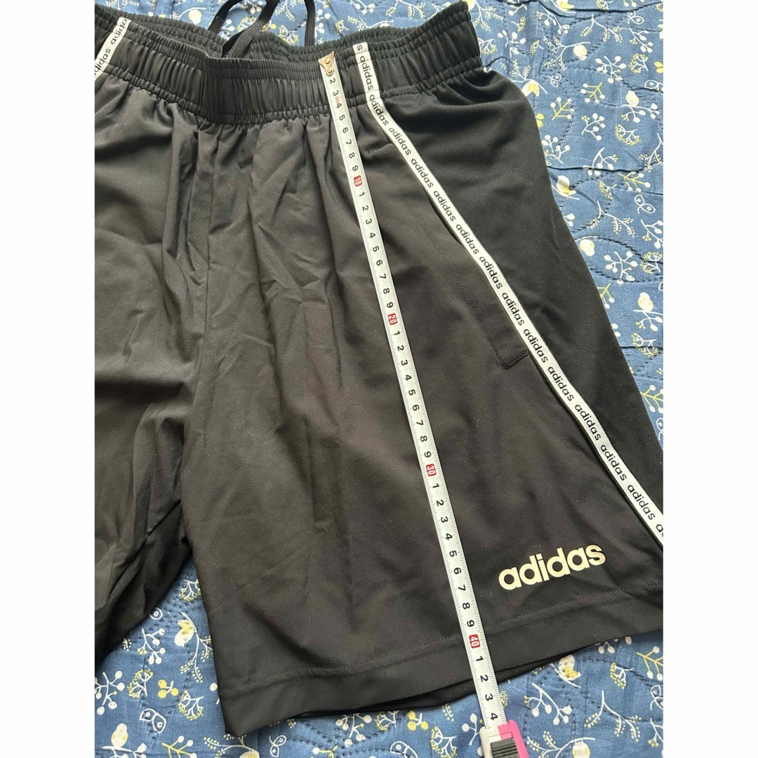 adidas(アディダス)のadidas ハーフパンツ レディースのパンツ(ハーフパンツ)の商品写真