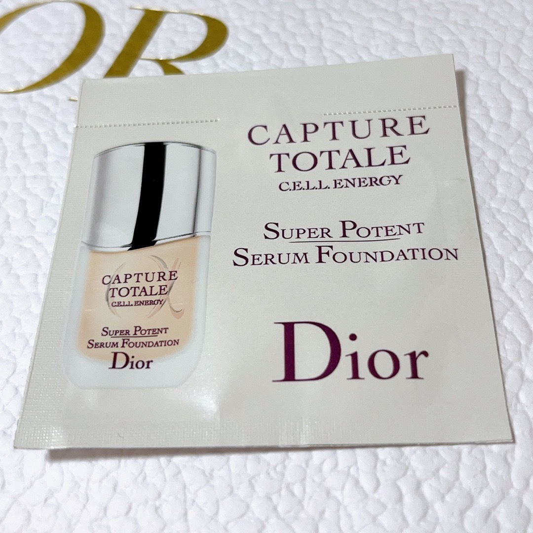 Dior(ディオール)のDior ファンデーション 試供品 0.7ml コスメ/美容のベースメイク/化粧品(ファンデーション)の商品写真