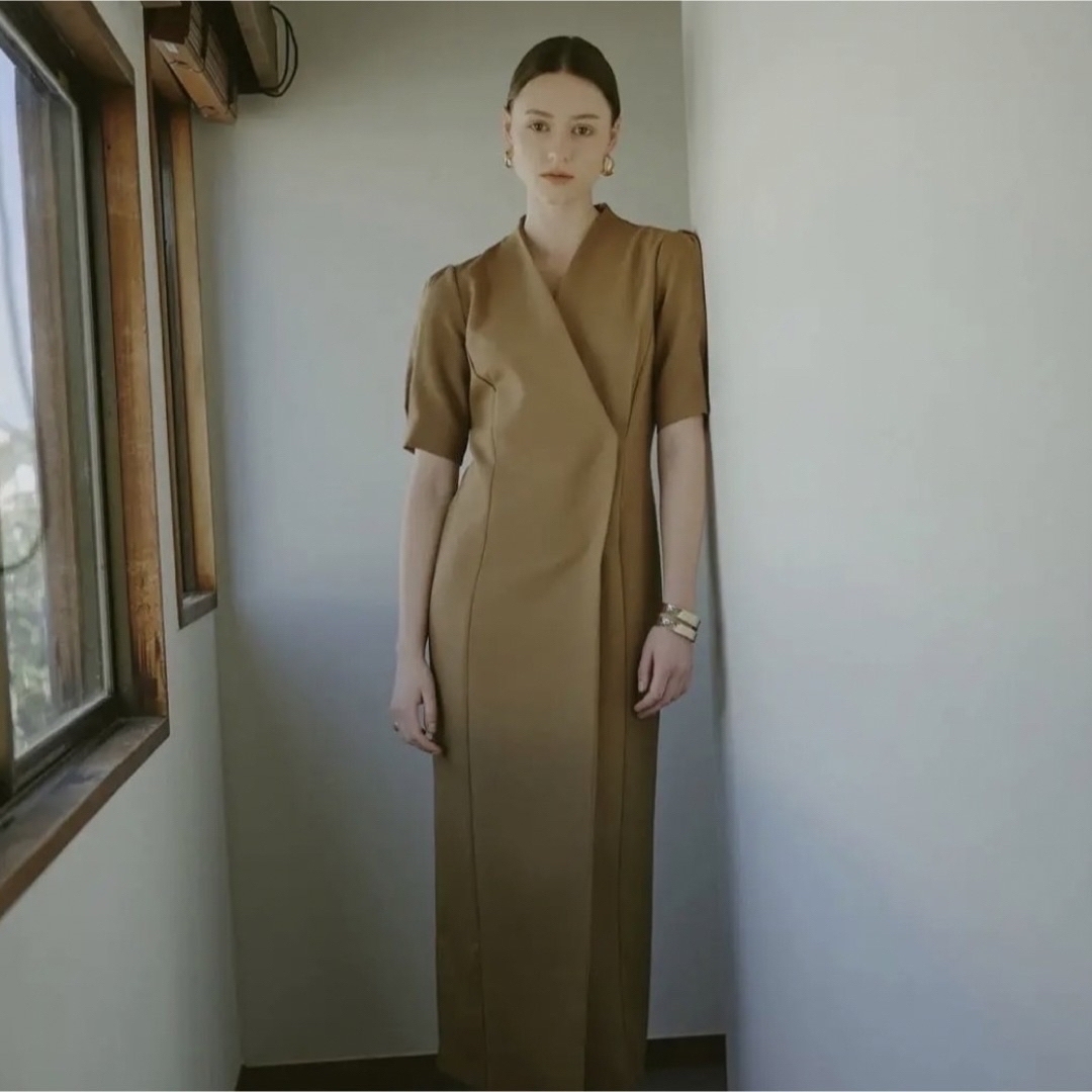 ánuans - L'Or Pencil Wrap One-piece
