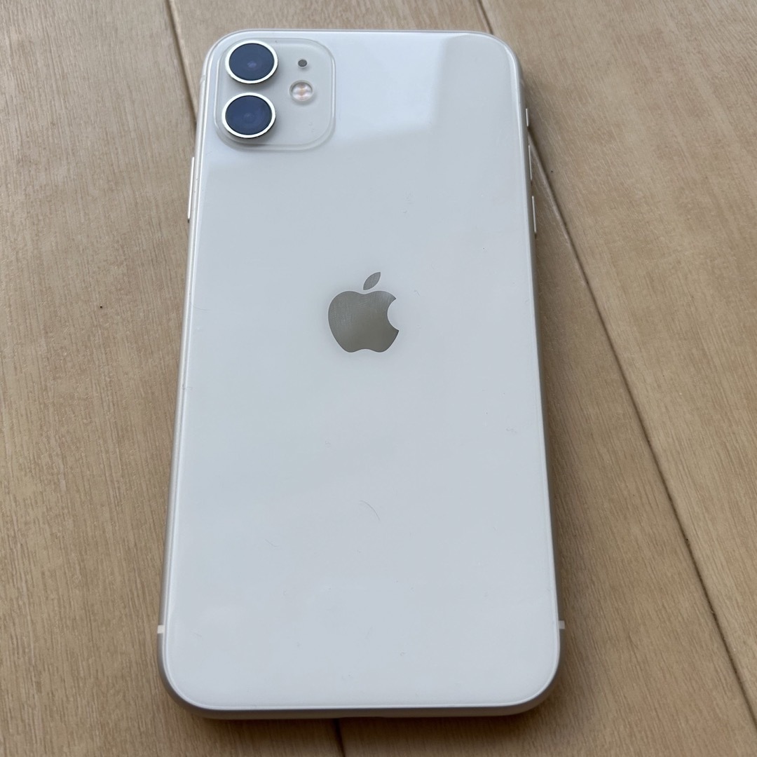 iPhone 11  64GB ホワイト　新品未使用品